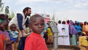 African children cheer for water