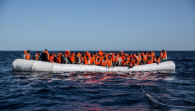 Suriye açıklarında mülteci teknesi battı 34 ölü